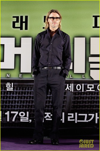 Brad Pitt: 'Moneyball' Press Conference in Seoul!
