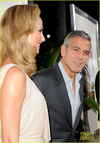  George Clooney & Stacy Keibler: 'Descendants' Duo