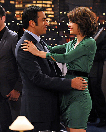 Kal Penn in a Promotional Photo for 7x10 "Tick, Tick, Tick" ~ 'How I Met Your Mother'