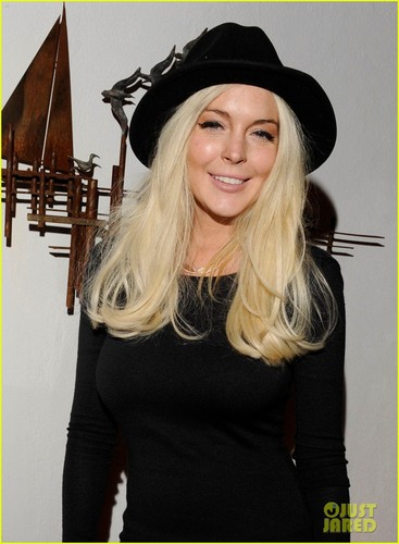  Lindsay Lohan: 'Playboy' चित्रो Are 'Very Tasteful'