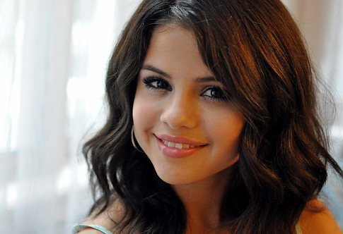 Selena <3