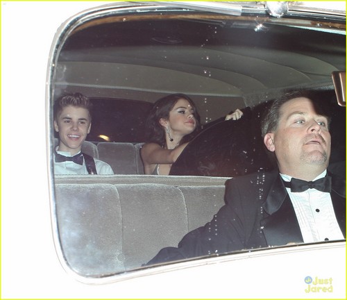 Selena Gomez & Justin Bieber's Rolls Royce Romance!
