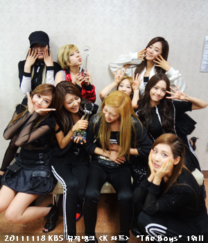  SNSD @ KBS Music Bank Backstage Official Picture