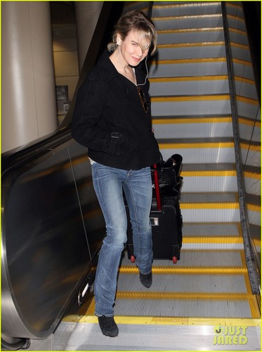  Renee Zellweger: Landing in LA