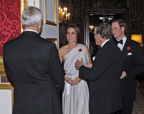  The Duke And Duchess Of Cambridge Attend A makan malam, majlis makan malam For The National Memorial Arboretum Appeal