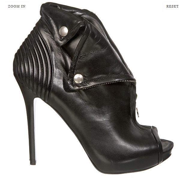 Alexander McQueen Boots - Women's Shoes Photo (27154962) - Fanpop
