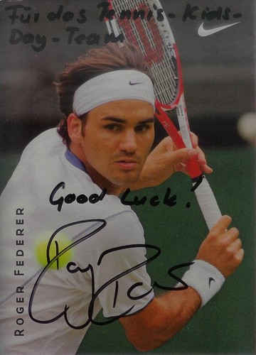  Federer autograph