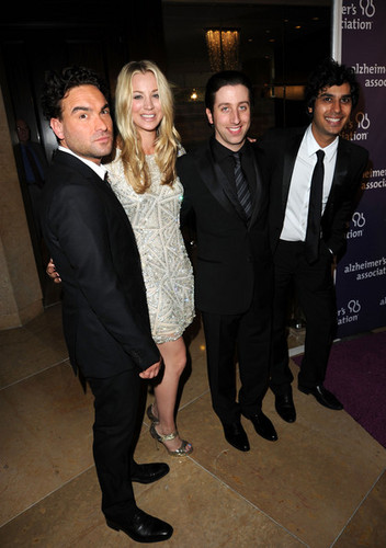  Johnny Galecki @ The Alzheimer's Association's 19th Annual "A Night At Sardi's" - Red Carpet