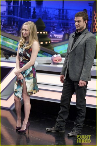  Justin Timberlake & Amanda Seyfried: 'El Hormiguero' Visit!