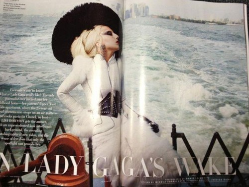  Lady Gaga for Vanity Fair द्वारा Annie Leibovitz