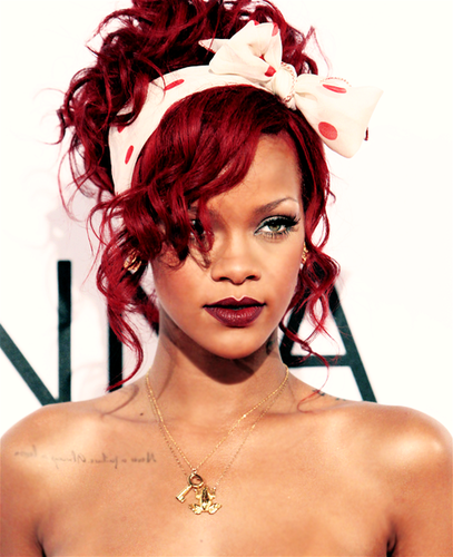 Rihanna Funny Popworld Interview In Her Hotel Room - Rihanna video - Fanpop