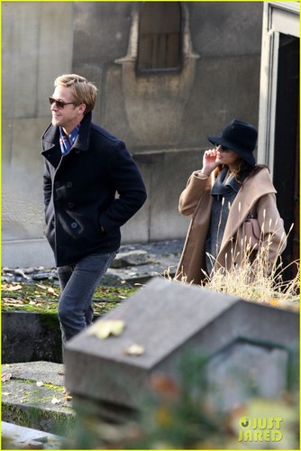  Ryan ngỗng con, gosling & Eva Mendes: Parisian Pair