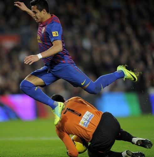  Alexis Sanchez - FC Barcelona (5) v Levante (0) - La Liga