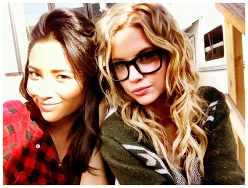  Hanna and Emily <3