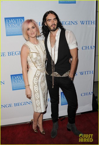  Katy Perry & Russell Brand: Change Begins Within Gala!