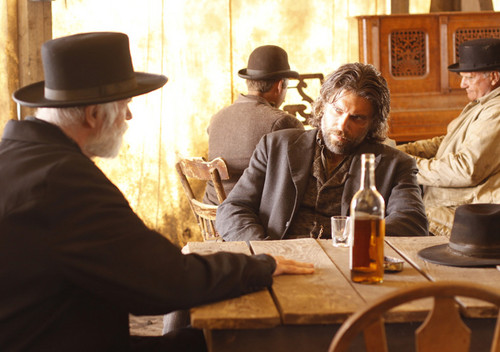  Reverend Cole and Cullen Bohannon in Episode 6