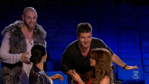  Scenes From 'X Factor'