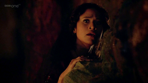  Merlin 4.11 - Guinevere In Cave Hiding