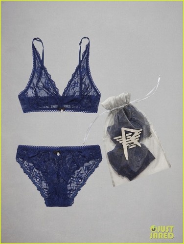  Рианна of collection for Emporio Armani Underwear and Armani Jeans