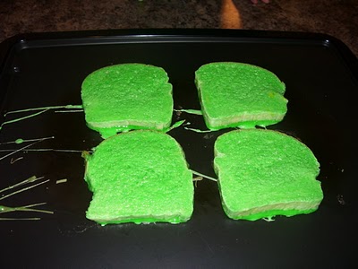  Green French 烤面包, 吐司