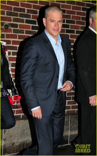  Matt Damon Drops door 'Late toon With Letterman'