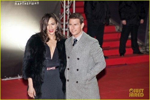 Tom Cruise & Paula Patton: 'Ghost Protocol' in Moscow!