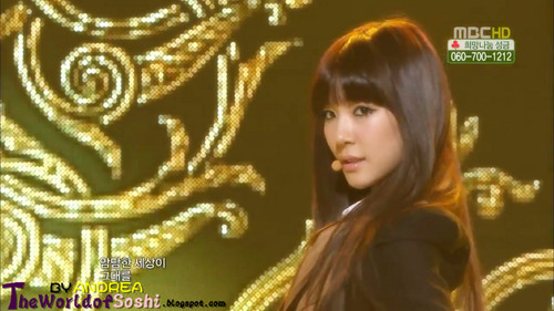 SNSD - The Boys Live in Music Core 