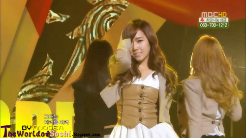  SNSD - The Boys Live in Music Core
