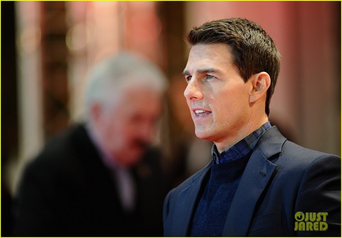  Tom Cruise: 'Ghost Protocol' UK Premiere!