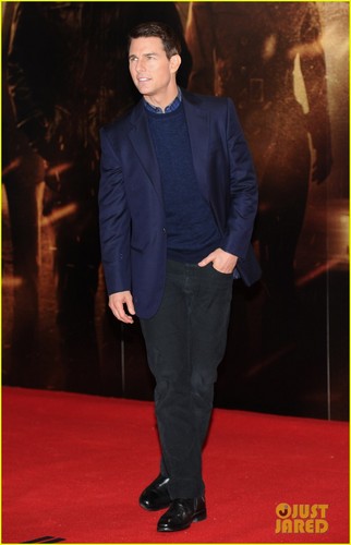 Tom Cruise: 'Ghost Protocol' UK Premiere!