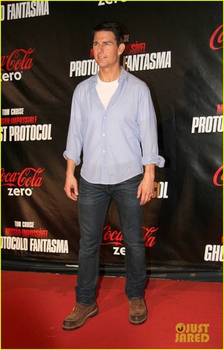  Tom Cruise & Paula Patton: 'Ghost Protocol' in Rio!