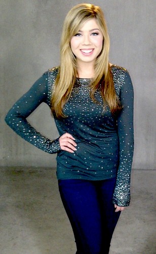 A busy day of interviews for Jennette McCurdy