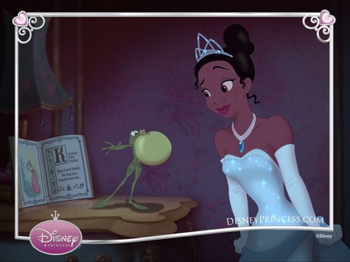  Disney Princess karatasi za kupamba ukuta