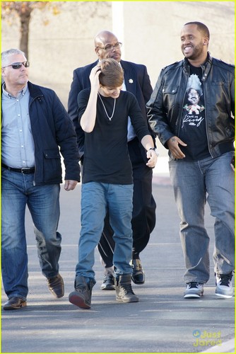  Justin Bieber: Whitney Elementary Visit in Vegas!
