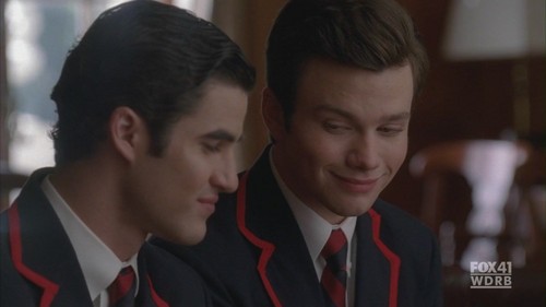  Kurt and Blaine (Glee)
