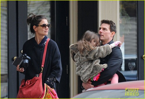  Tom Cruise, Katie Holmes & Suri: Tribeca Trio