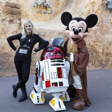  Ashley, Mickey, and R2-MK