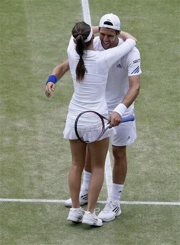 Benesova now has relationship with Melzer !