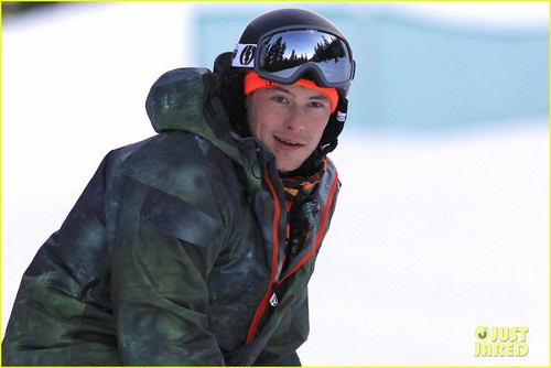  Cory Monteith: Snowboarding in Vancouver!