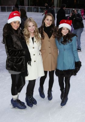  Dec 6th ABC Family's 25 Days Of Natale 2010 Winter Wonderland Event