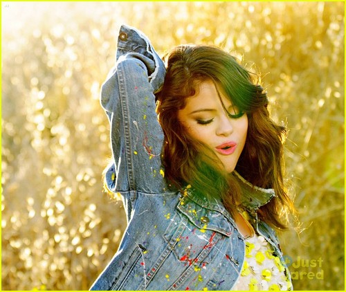  Hit the lights - Selena Gomez