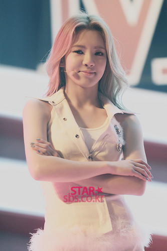  Hyoyeon @ SBS Inkigayo star, sterne Pictures