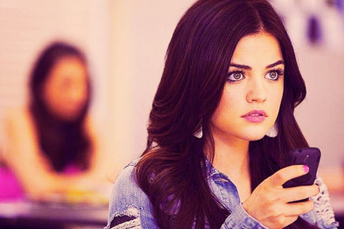  Aria and Lucy Hale - 팬 Art