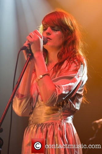  Florence Performs @ 2008 "Itunes Festival" - Londres