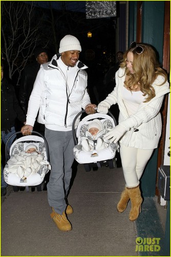  Mariah Carey & Nick Cannon: Aspen with the Twins!