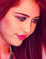  Miley..Cyrus ~~ Gif ! <3