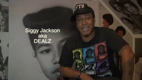  Paris Jackson's cousin Siggy Jackson aka Dealz at Grandma Katherine's house