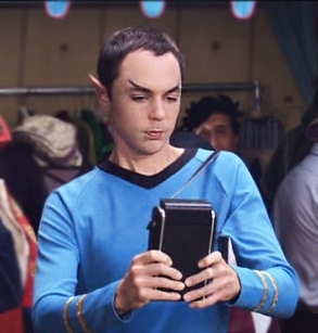  Sheldon Cooper as Spock.. hehe xD