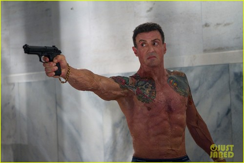  Sylvester Stallone: Shirtless for 'Bullet to the Head'!