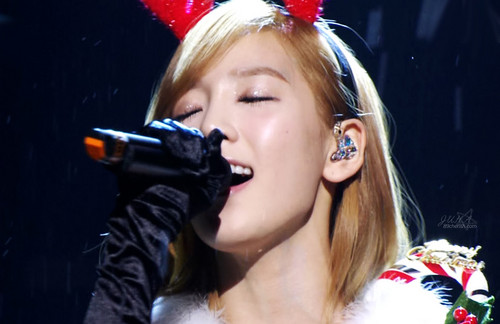  taeyeon SNSD クリスマス Fairy Tale Captures